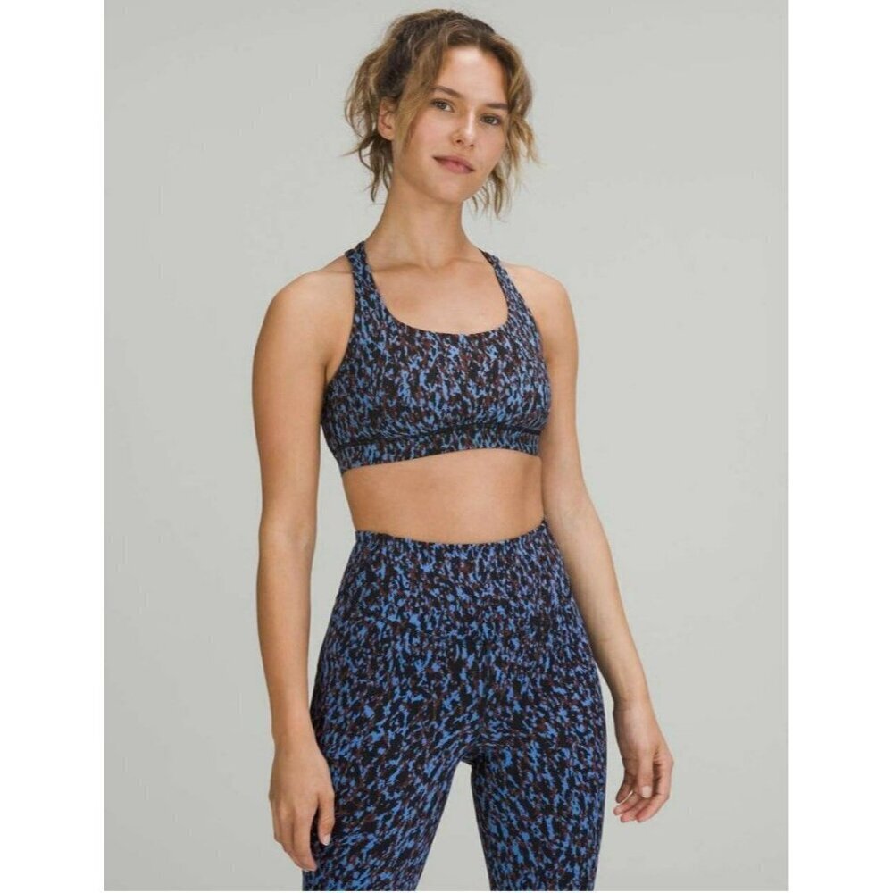 Lululemon Energy Bra *Medium Support, B–D Cups Leopard Camo Blue Nile Size 6 EUC